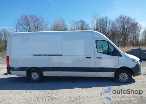 2019 Mercedes-Benz Sprinter 2500 High Roof V6 из США, поврежденный, VIN WD3PF1CD3KP062854